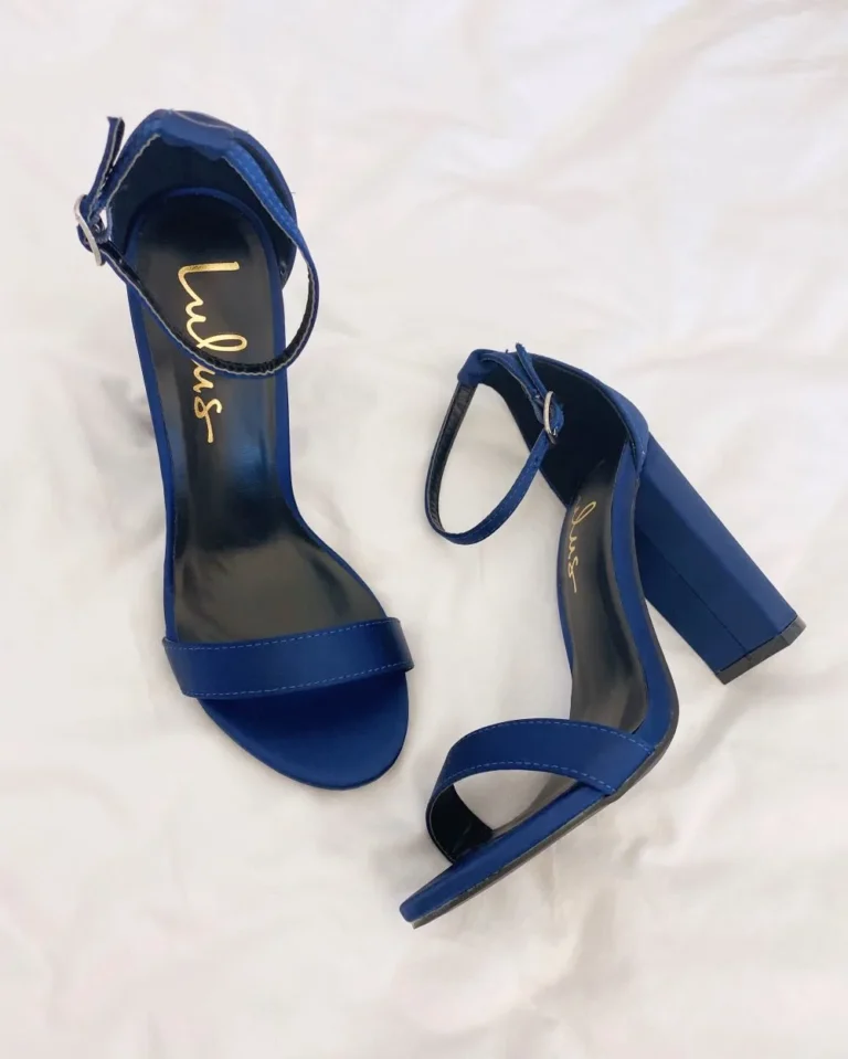 Elegant Flat & Heeled Sandals for Prom - Complete Style Guide